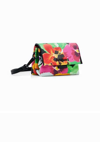 El Outlet de Desigual arrasa por estos precios: 10 prendas que merecen la pena comprar