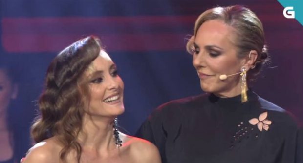 Roc&iacute;o Carrasco y Anabel Due&ntilde;as / TVG