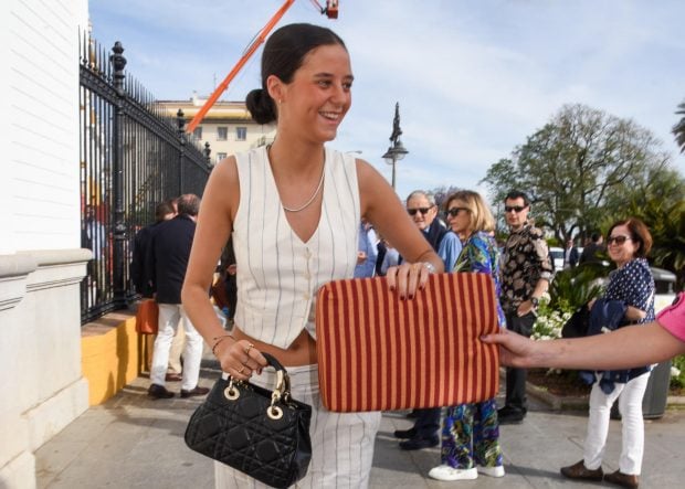 Victoria Federica lleva el traje de Mango que ser&aacute; perfecto para comuniones y bautizos
