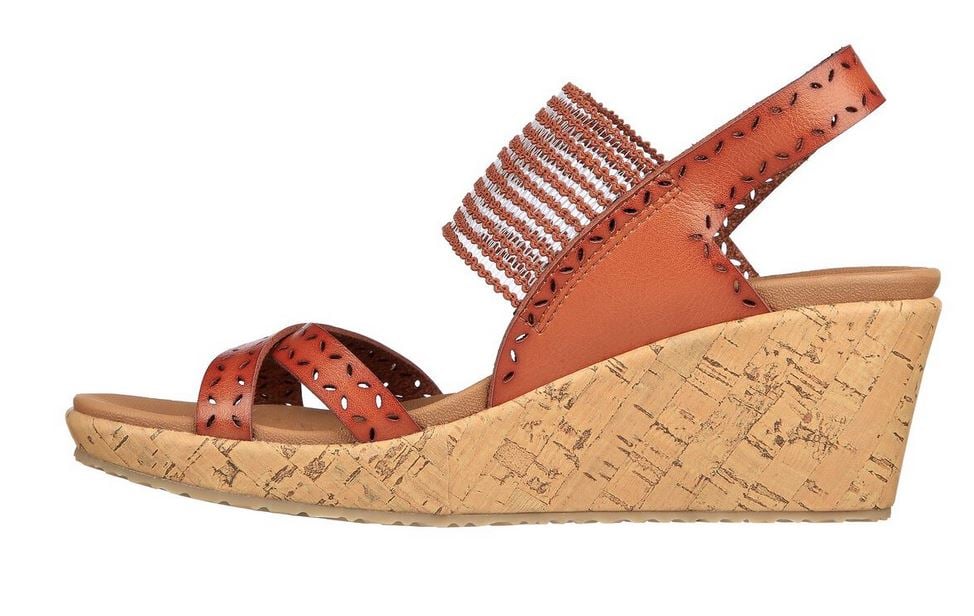 Skechers arrasa con sus cuñas más cómodas y bonitas para esta primavera