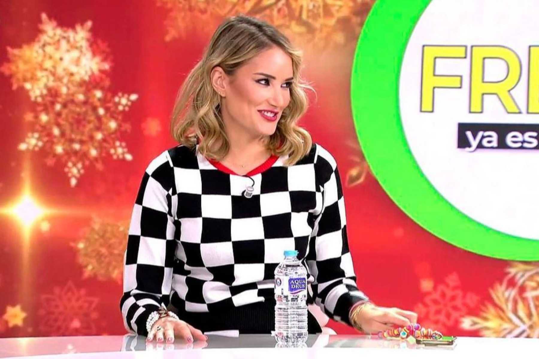 Alba Carillo en el plat&oacute; de 'Ya es mediod&iacute;a' / Telecinco