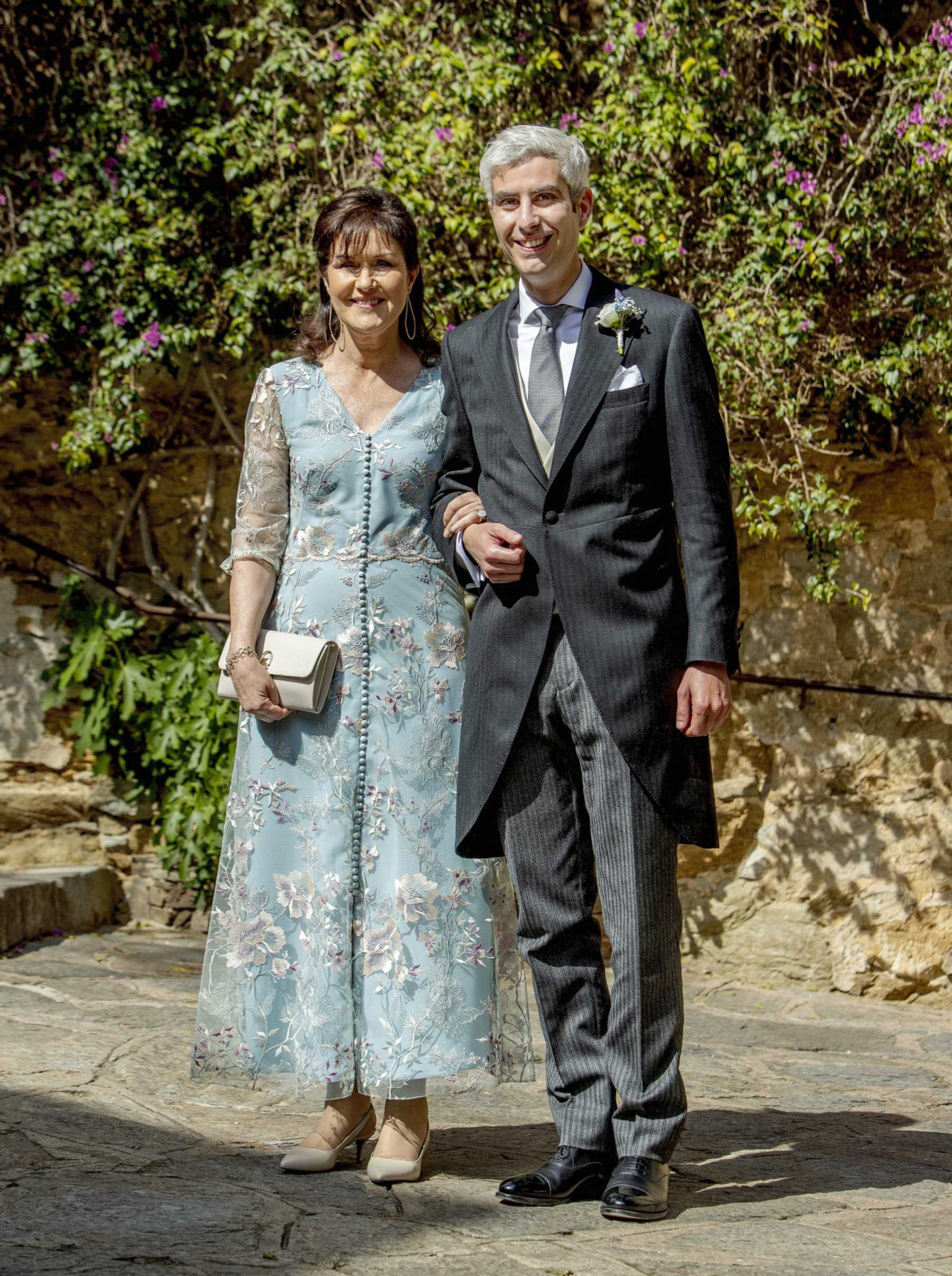 Nicolas Bagory y su madre en el d&iacute;a de su boda / Gtres