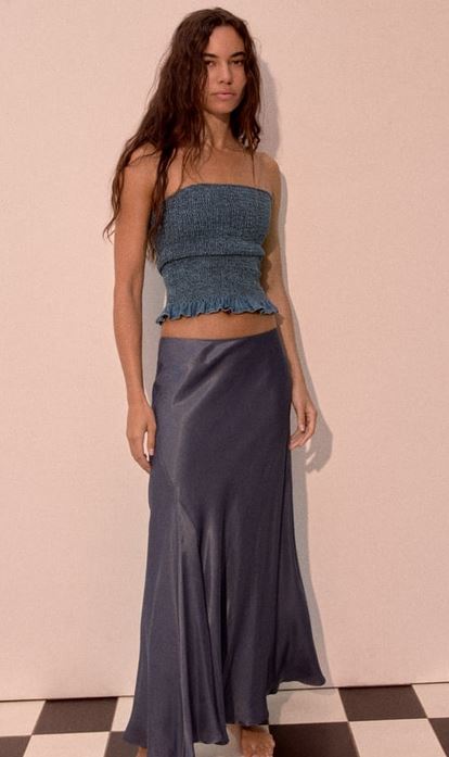 10 faldas largas y midi de Zara que te van a quitar el sentido