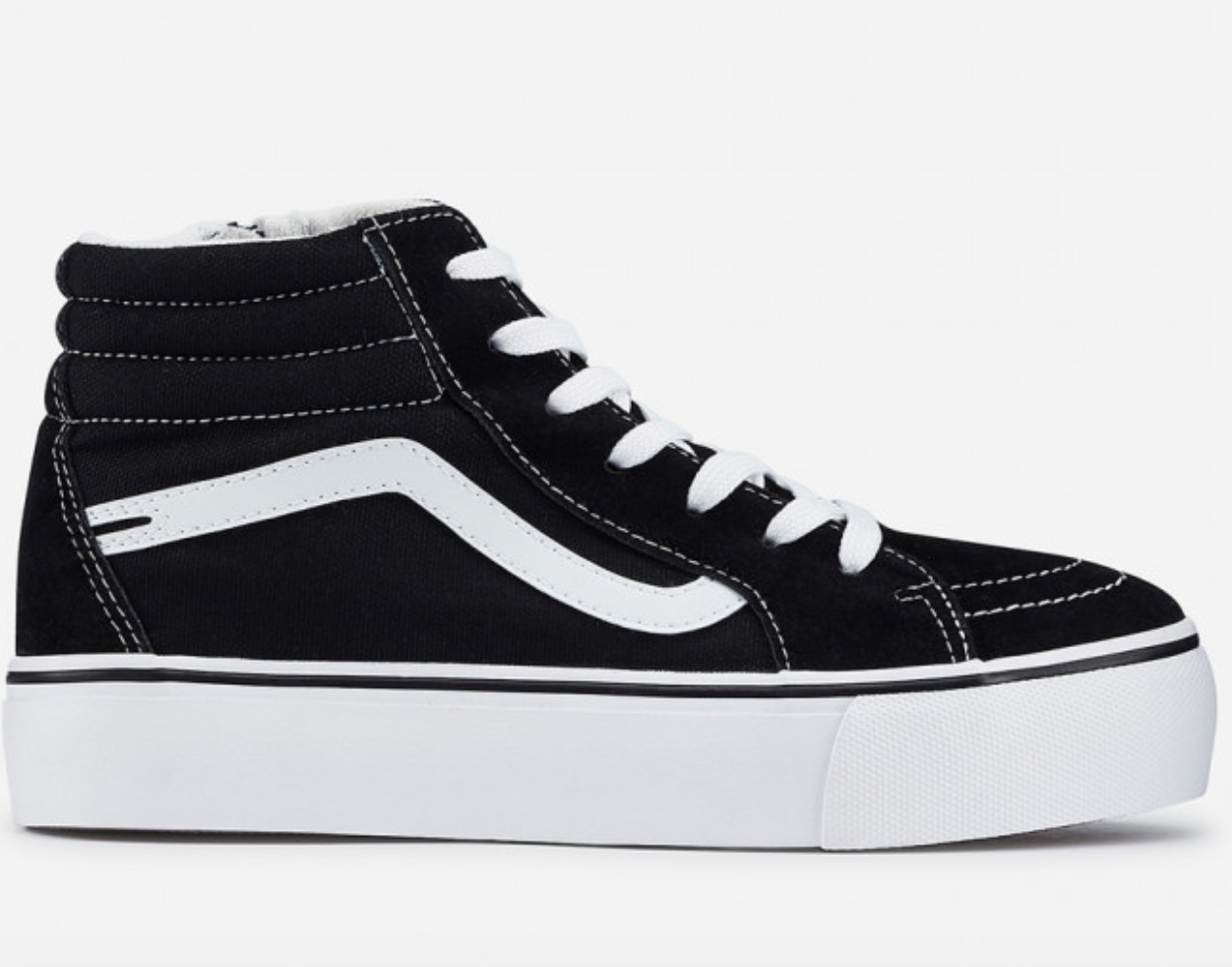 Marypaz nos vuelve locas con el clon de las Vans que no puedes dejar pasar