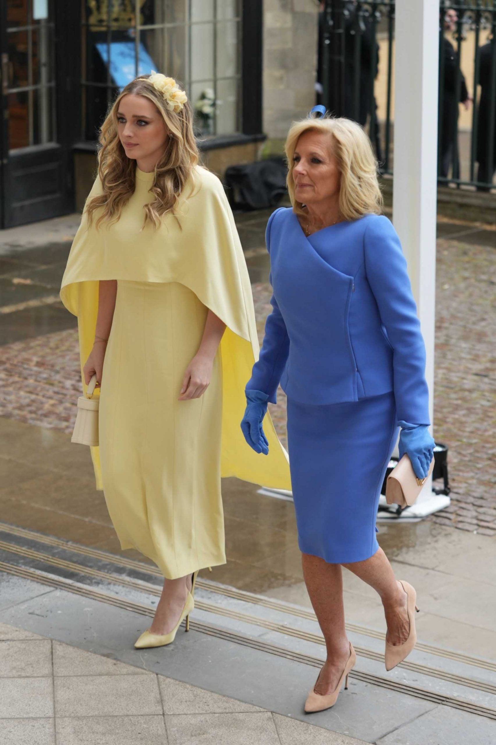 Jill Biden y su nieta en la coronaci&oacute;n de Carlos III / Gtres