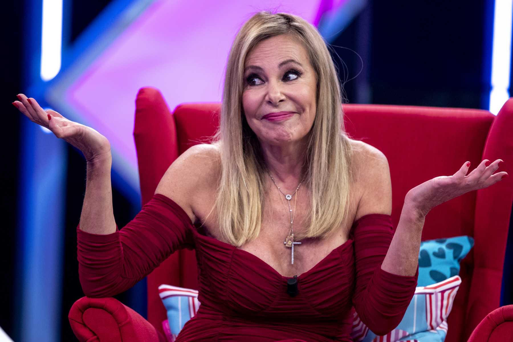 Ana Obreg&oacute;n en un plat&oacute; de televisi&oacute;n / Gtres