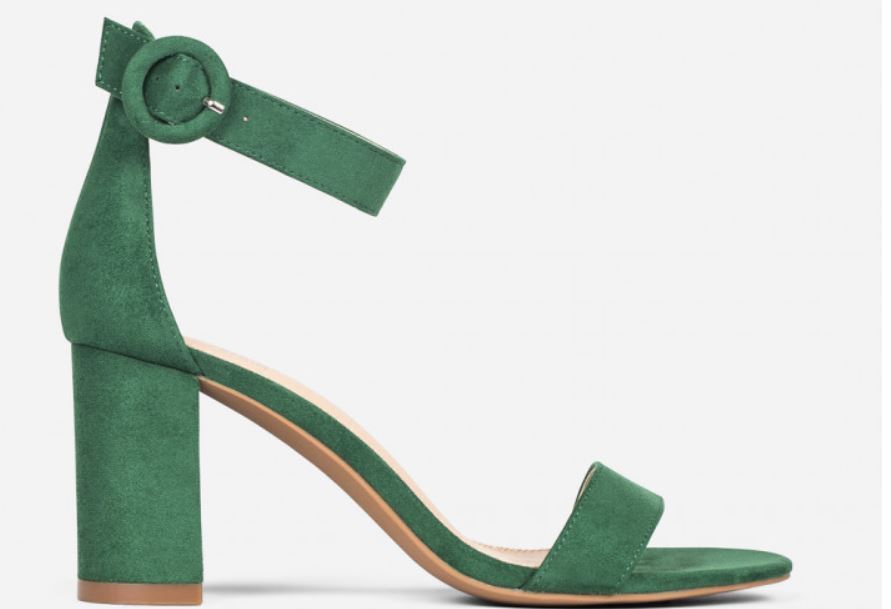 Las sandalias con pulsera de Marypaz que van a ser un 'must' este verano: quedan ideales con vaqueros