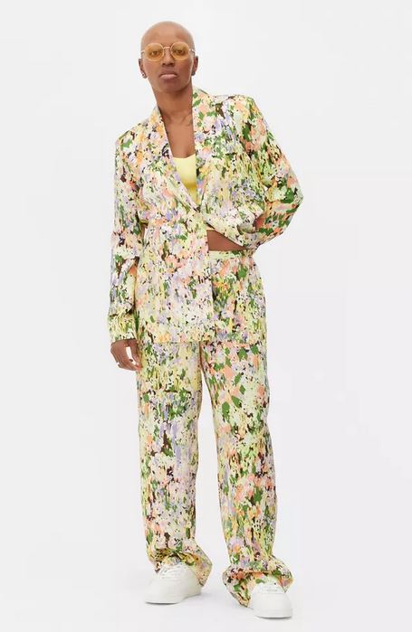 Una blazer totalmente diferente: as&iacute; es la nueva americana que triunfa en Primark