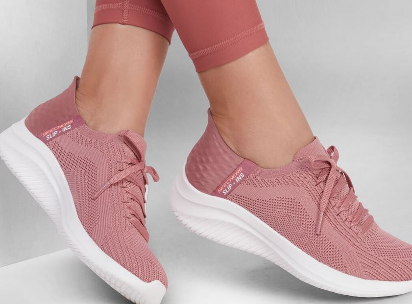 Skechers desata la locura con sus slip-ins, las zapatillas m&aacute;s c&oacute;modas y bonitas que encontrar&aacute;s