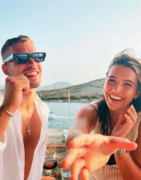 Alba D&iacute;az y su novio Alberto / Instagram