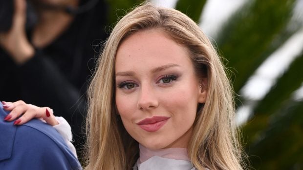 Ester Exp&oacute;sito en el Festival de Cannes. / Gtres