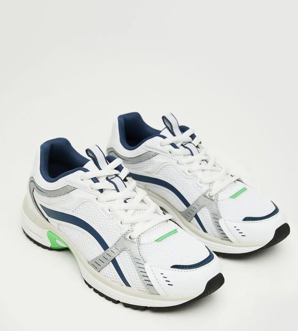 Mango Outlet versiona las m&iacute;ticas zapatillas Kelme y las vende barat&iacute;simas
