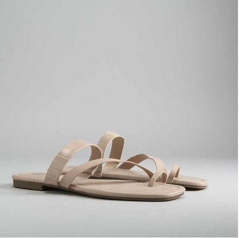 &iquest;Amas las sandalias planas? Este modelo de Merkal te flipar&aacute;