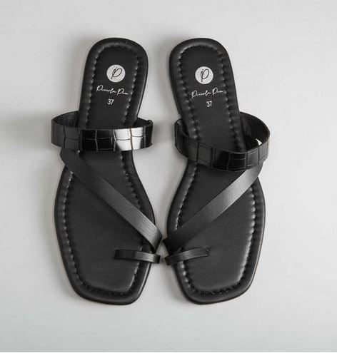 &iquest;Amas las sandalias planas? Este modelo de Merkal te flipar&aacute;