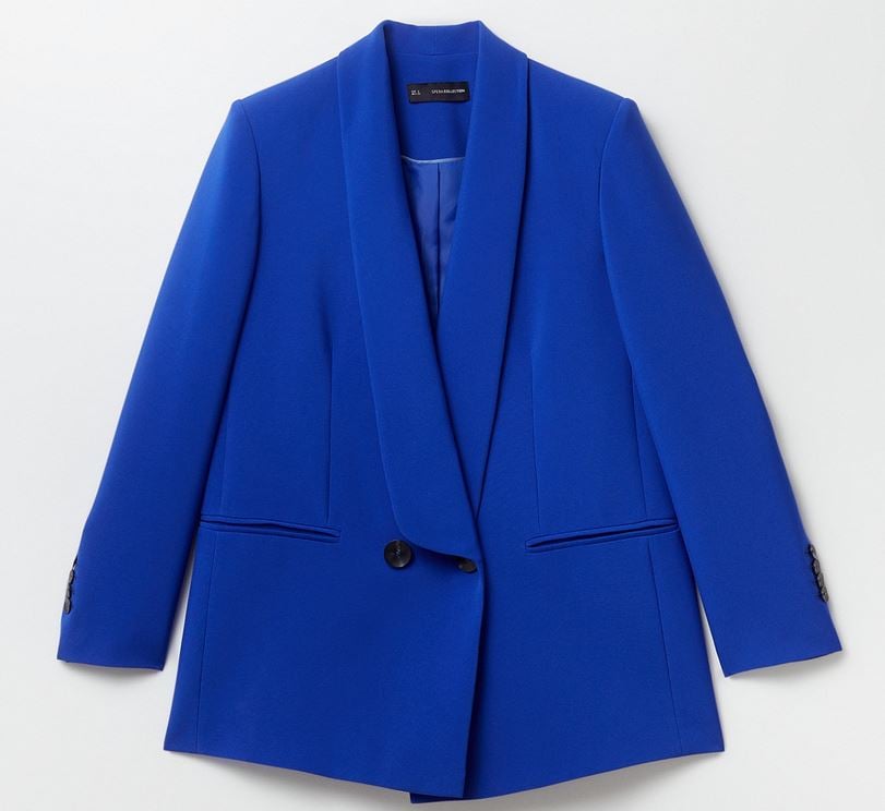 El nuevo traje de Sfera es una apuesta segura para ir de boda: c&oacute;moda y elegante