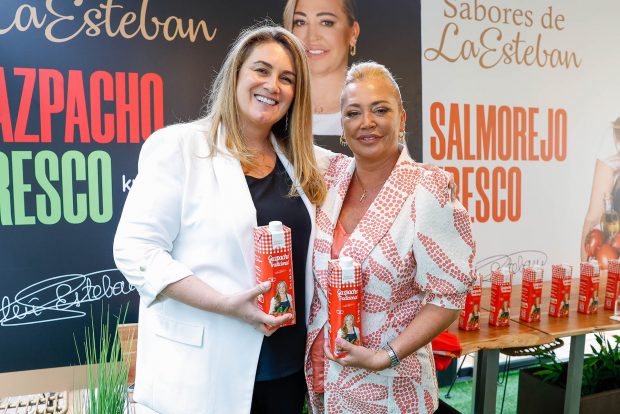 Bel&eacute;n Esteban y Carlota Corredera en un evento de 'Sabores de la Esteban'. / Gtres