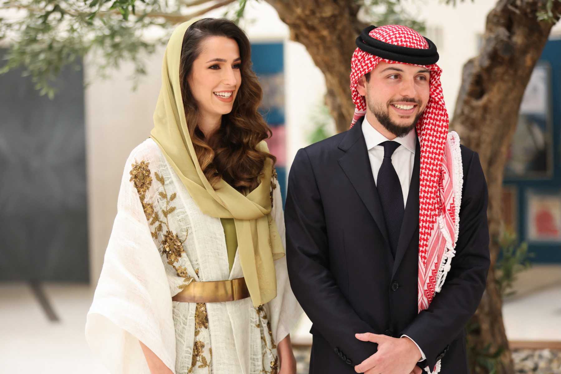 El Pr&iacute;ncipe Hussein y Rajwa Al Said en Arabia Saud&iacute; / Gtres