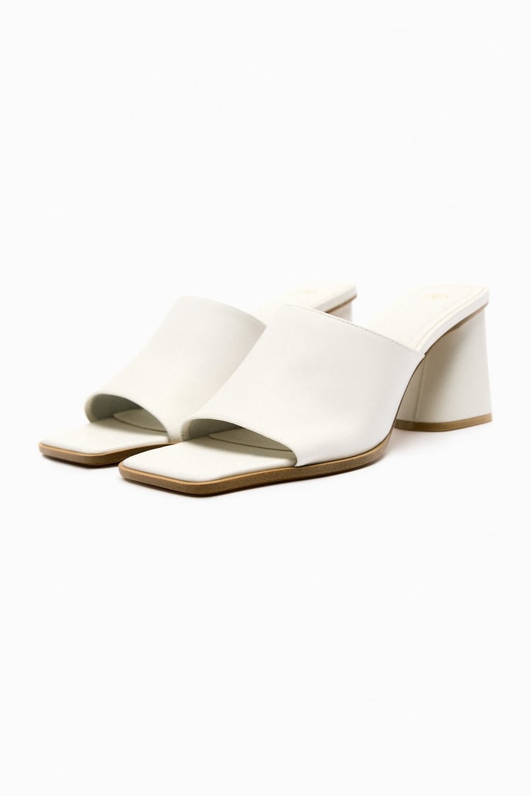 Los 10 zapatos de Zara para triunfar en verano: sandalias planas, cu&ntilde;as, tacones... 