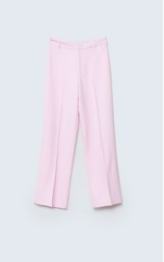 5 pantalones de Stradivarius tirados de precio y que hacen tipazo