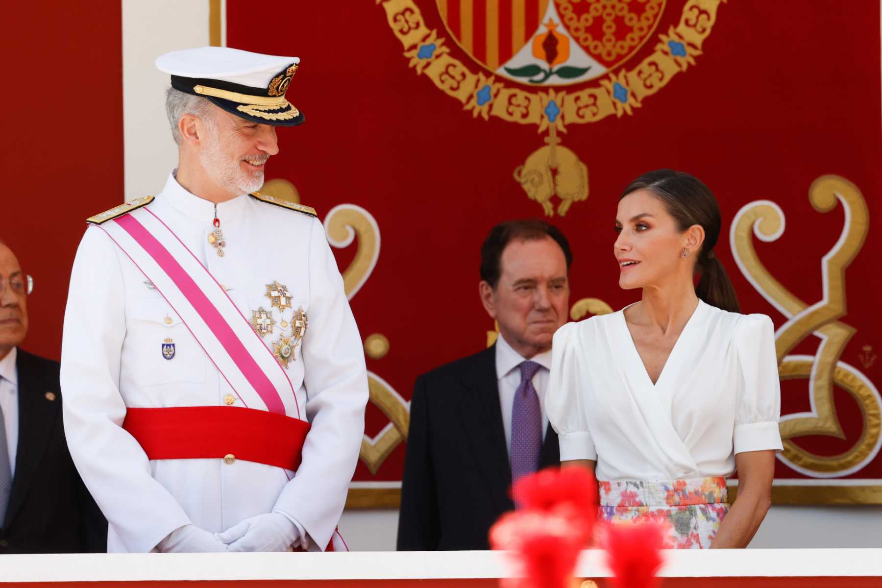 Los Reyes presiden el D&iacute;a de las Fuerzas Armadas en Granada / Gtres
