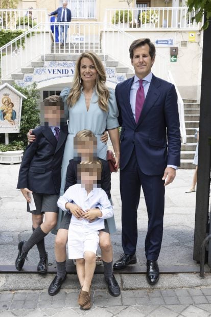 Carla Goyanes y Jorge Bengur&iacute;a con sus hijos. / Gtres