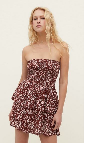 Un vestido corto pero elegante: Stradivarius saca el vestido para las más atrevidas
