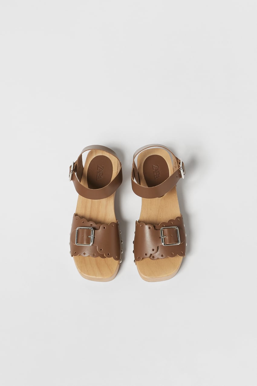 Nueva locura en Zara: los zuecos de piel c&oacute;modos, con poco tac&oacute;n y que se est&aacute; agotando en Zara Kids para mujeres