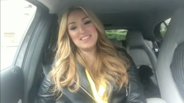 Marta Riesco en un v&iacute;deo. / YouTube