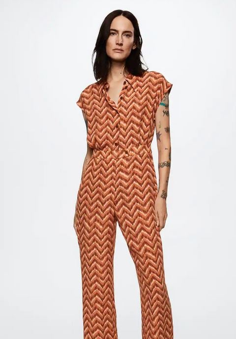 5 vestidos y monos de Mango Outlet que necesitas en tu vida: est&aacute;n tirados de precio
