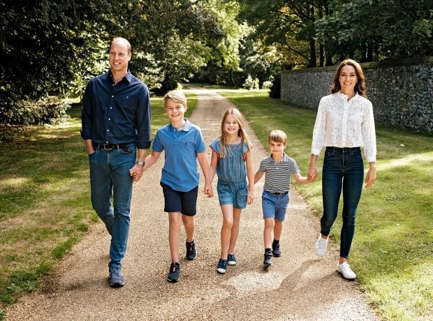 Los pr&iacute;ncipes de Gales y sus hijos / Gtres