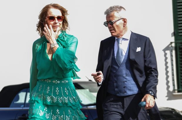 Los padres de Gerard Piqu&eacute; en la boda de su hijo Marc. / Gtres