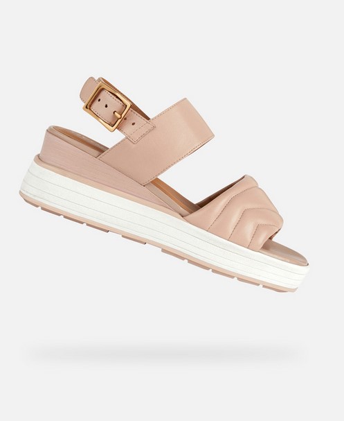 Rosas, de tiras y con plataforma muy c&oacute;moda: las sandalias de Geox que nos vuelven locas