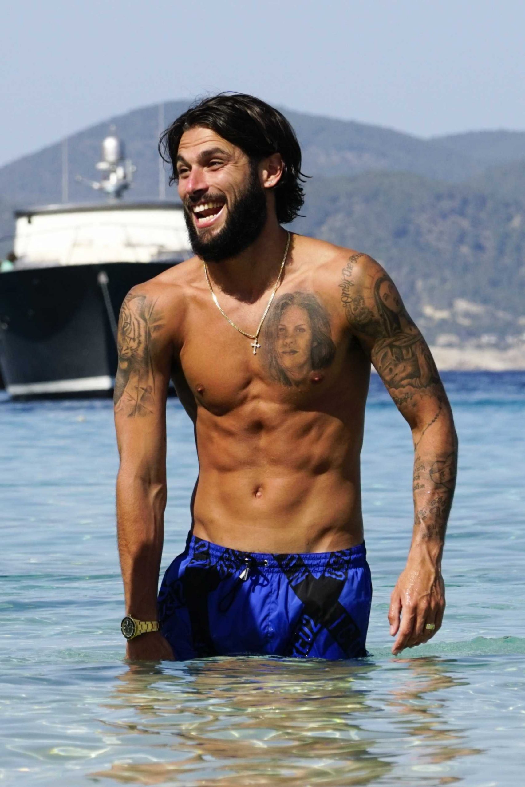 Jota Peleteiro durante una escapa a Ibiza / Gtres