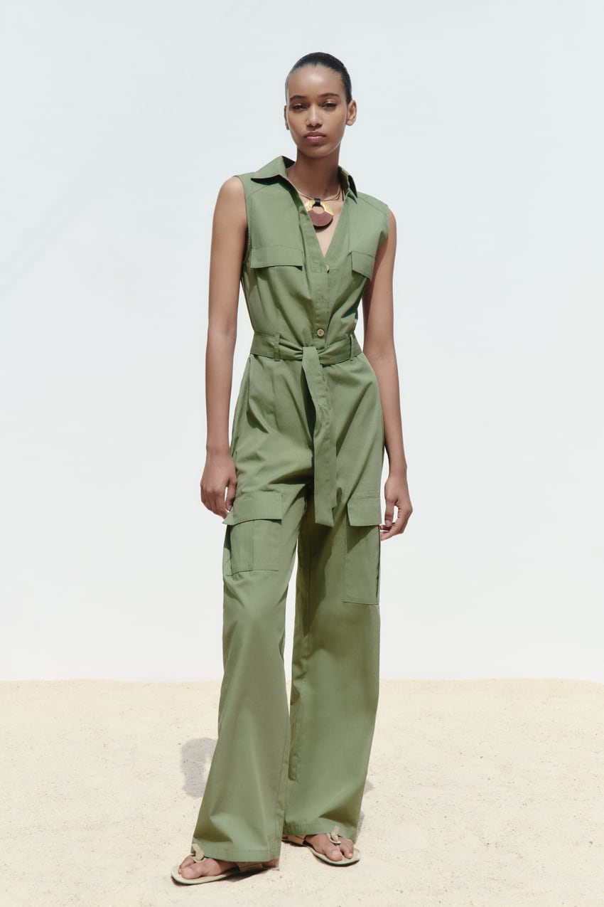 Eva Gonz&aacute;lez lleva la &uacute;ltima pieza de Zara que arrasar&aacute; en rebajas: un mono cargo fresco, holgadito y queda ideal con zapatillas