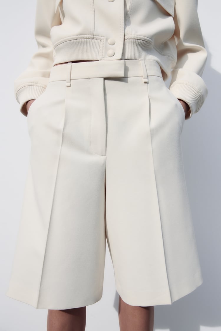 Zara revoluciona el mercado: 10 pantalones cortos aprobados por mujeres que odian los shorts