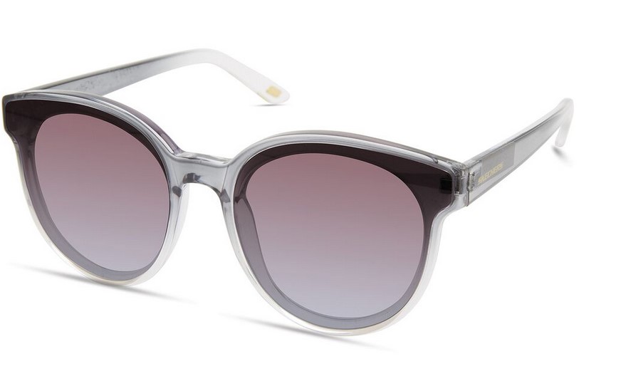 Skechers se pasa el juego con las gafas de sol que todas van a querer
