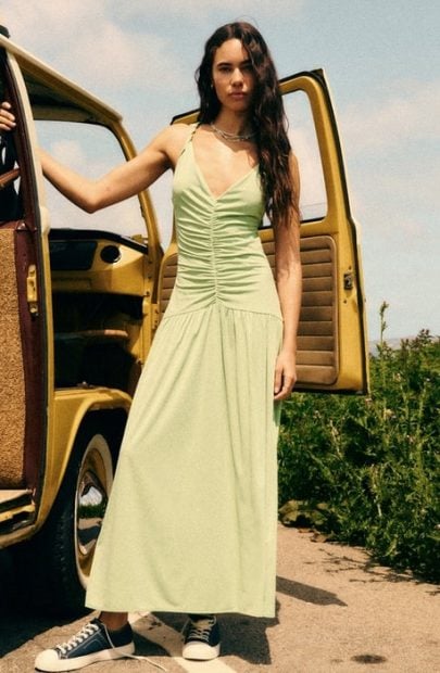 5 vestidos de invitada de boda de Zara que son un 'must' estas rebajas