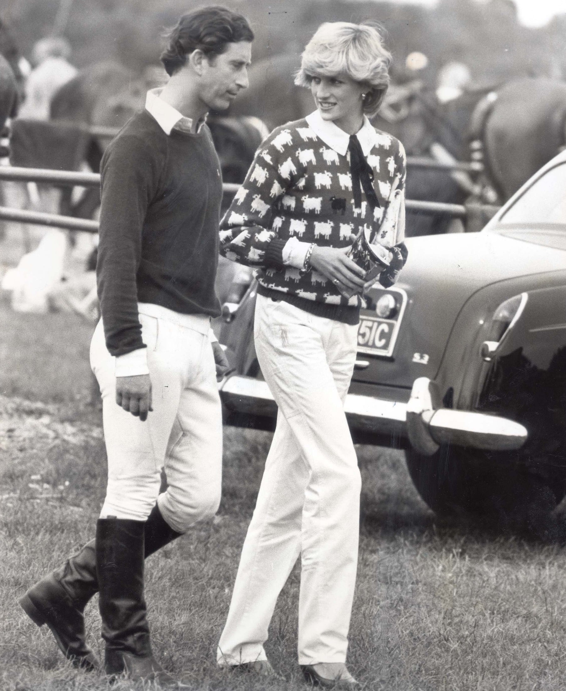 La princesa Diana y el pr&iacute;ncipe Carlos en un partido de polo en 1983/ Gtres