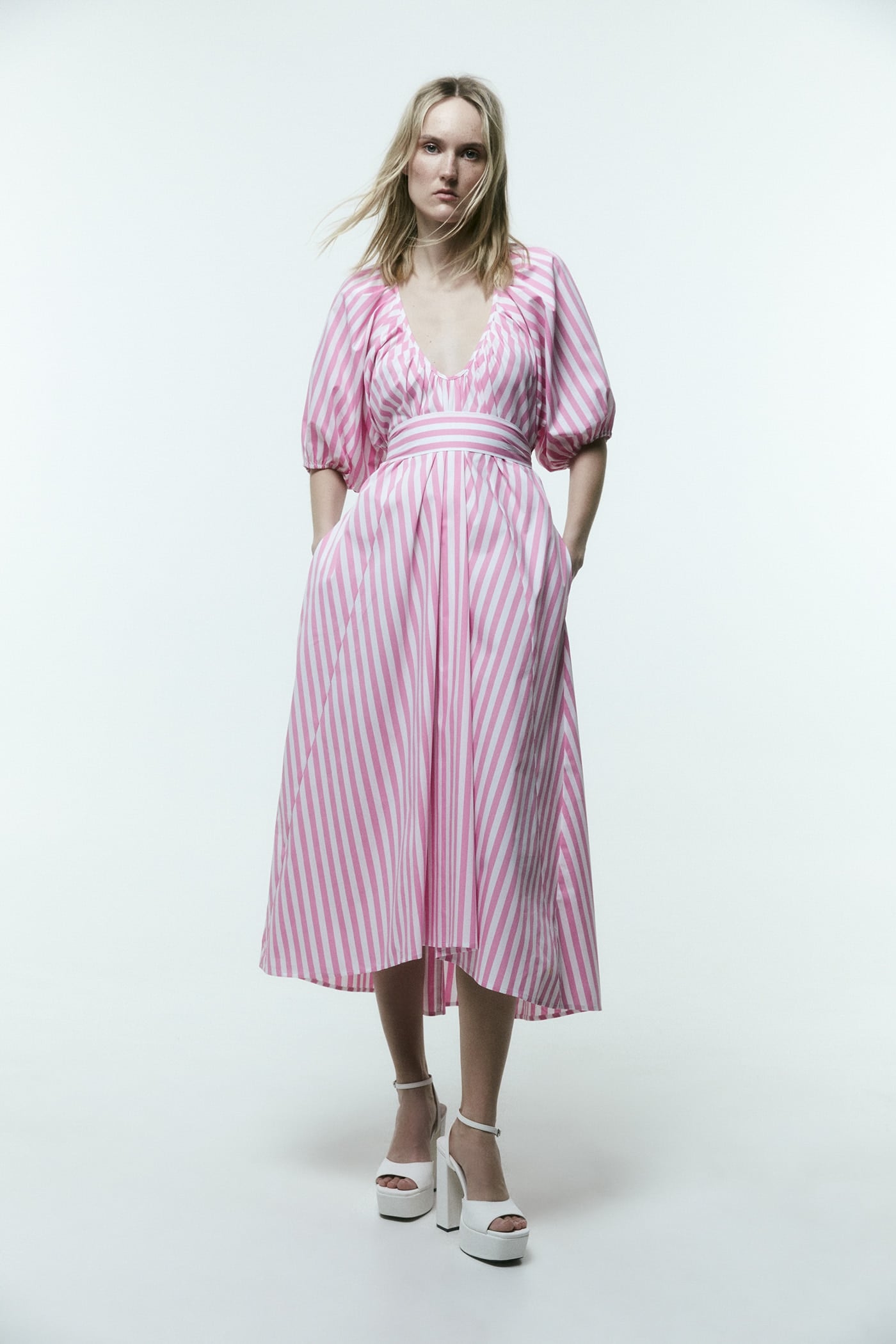 Las expertas en moda eligen estos 10 vestidos de las rebajas de Sfera: fíchalos ya