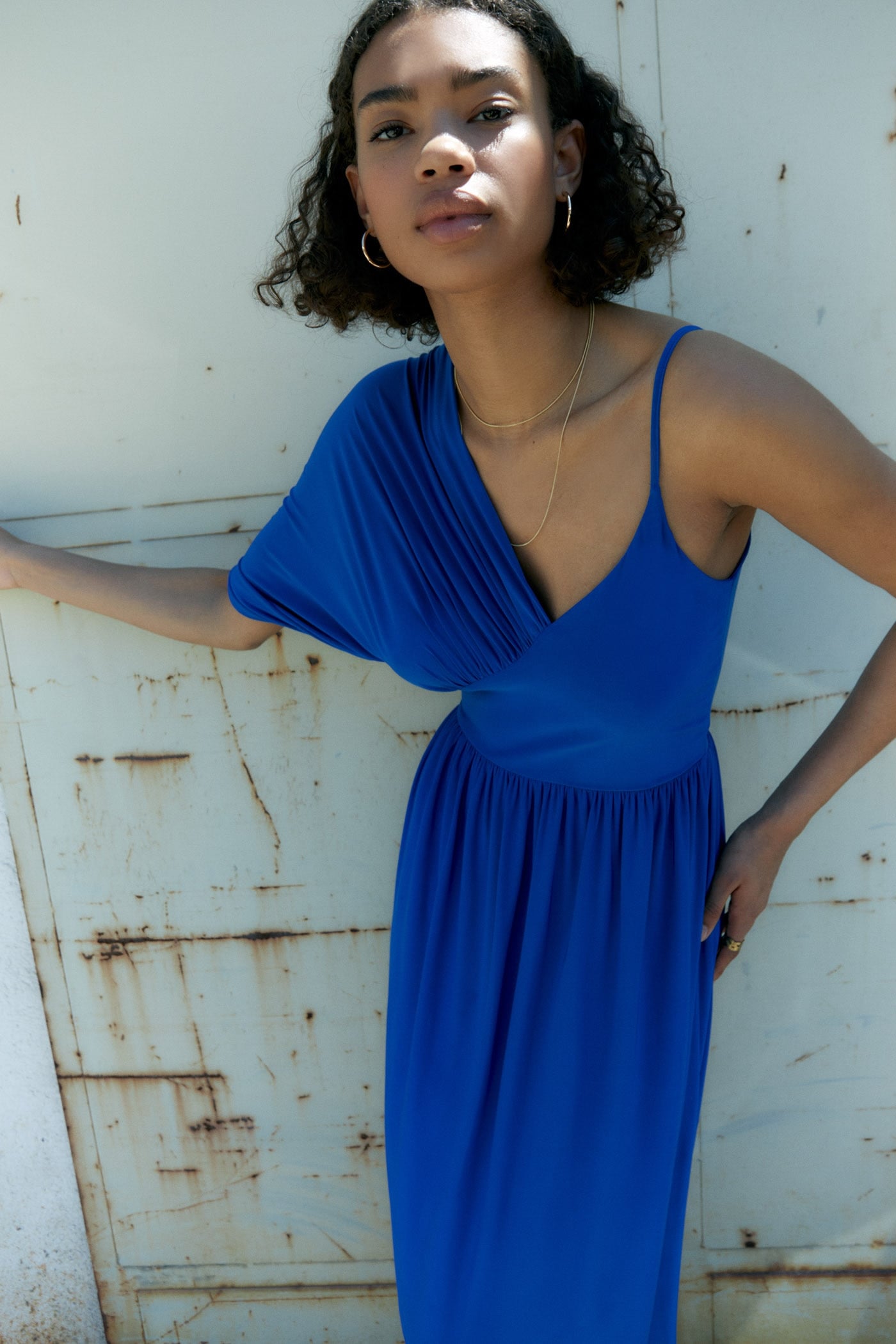 Las expertas en moda eligen estos 10 vestidos de las rebajas de Sfera: fíchalos ya