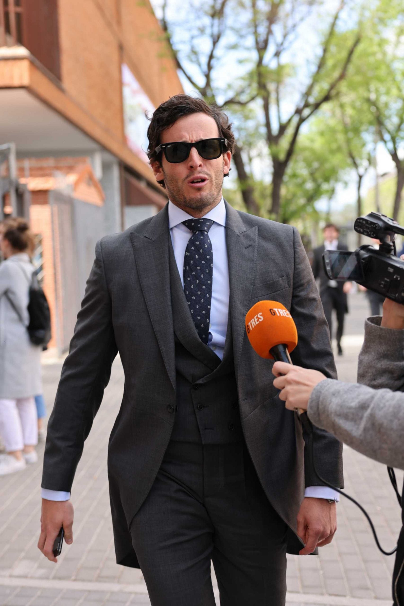 I&ntilde;igo Onieva durante la boda de unos amigos / Gtres