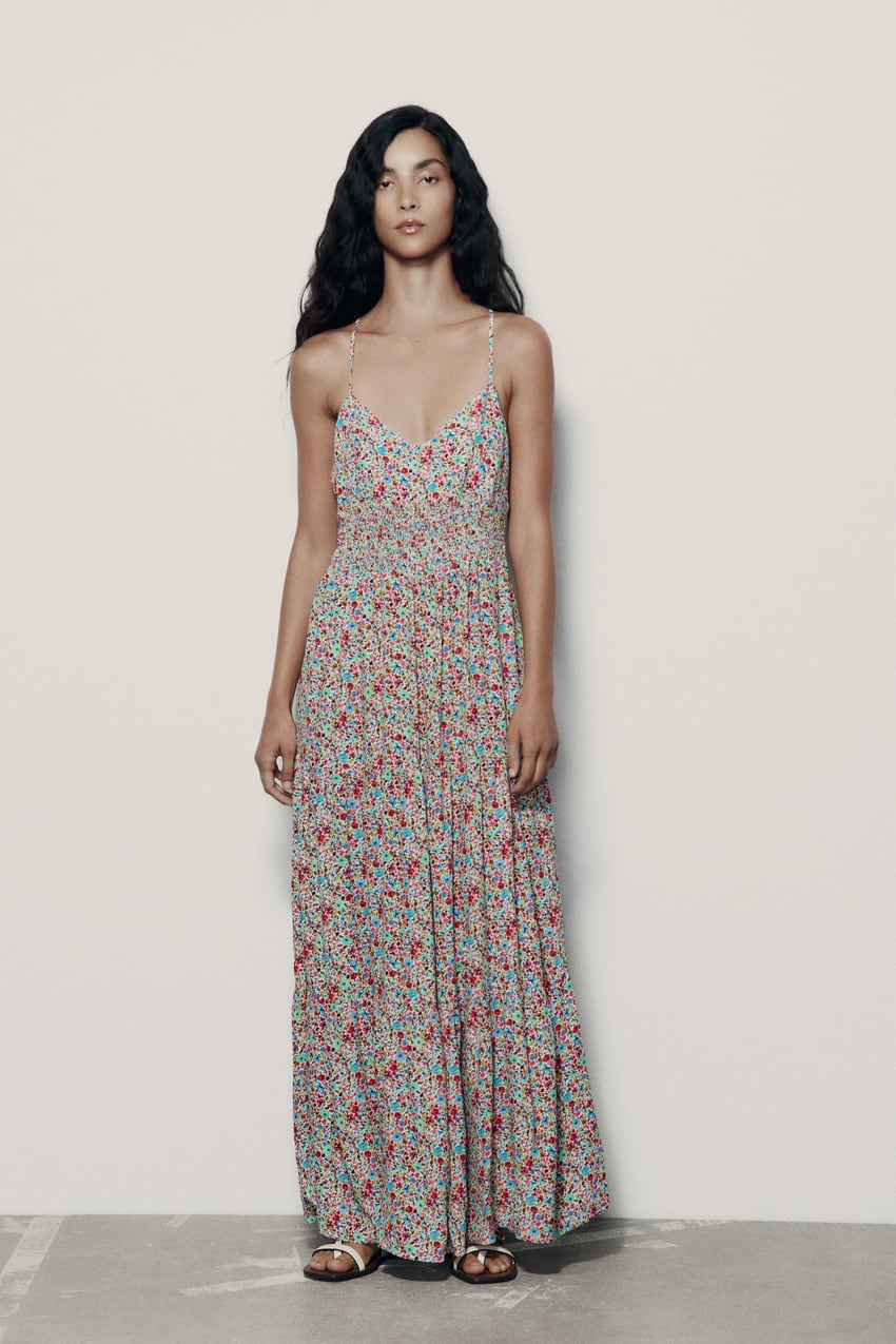 &iquest;Eres bajita? Los vestidos de Zara, Sfera y Massimo Dutti que alargar&aacute;n tus piernas