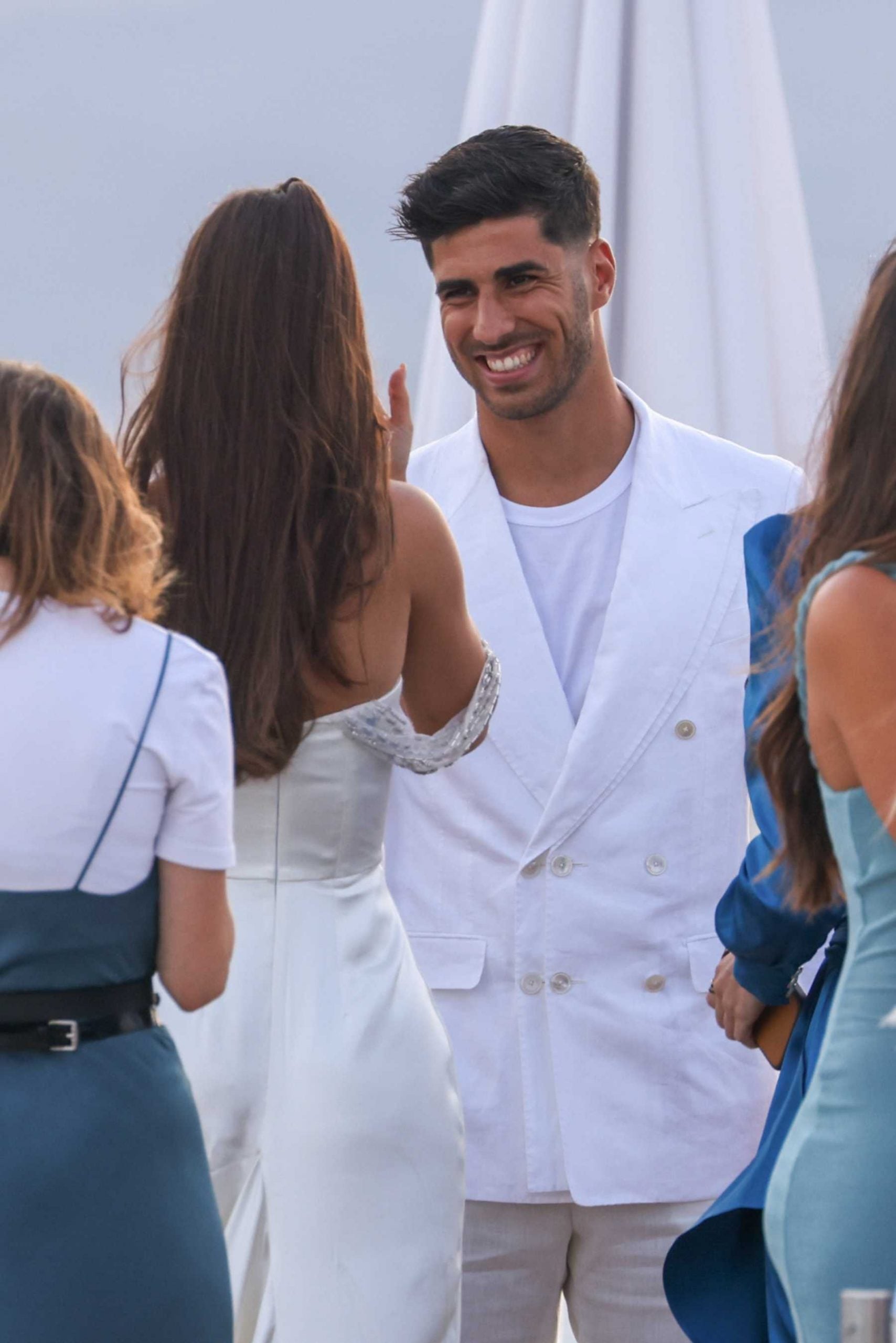 Marco Asensio y su novia en el d&iacute;a de su preboda / Gtres