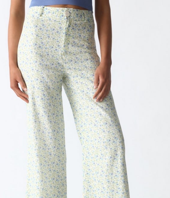 Las prendas de lino de Lefties para ir m&aacute;s c&oacute;moda en verano