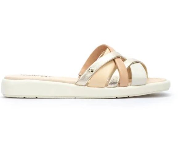 Con tiras multicolor, planas y una suela muy c&oacute;moda: las sandalias de Pikolinos que nos enamoran