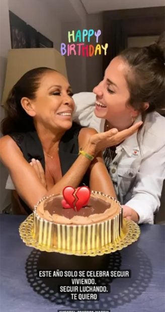 Isabel Pantoja celebrando su cumplea&ntilde;os con su sobrina Anabel / Instagram