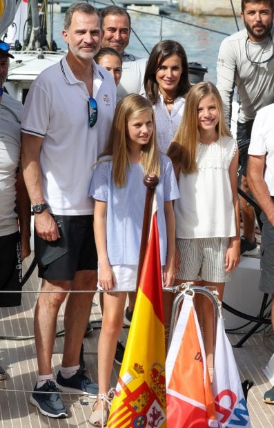 Sus Majestades junto a sus hijas / Gtres