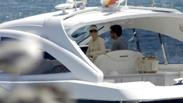 La Reina en un barco / Gtres