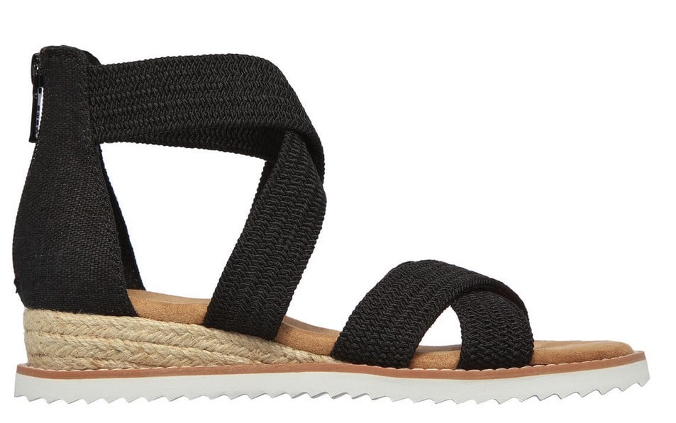 Son las 5 sandalias m&aacute;s c&oacute;modas y bonitas de Skechers y no podr&aacute;s quedarte con unas