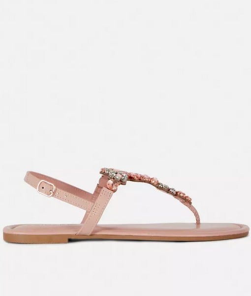Primark tiene las sandalias m&aacute;s vers&aacute;tiles que parecen de marca por tan s&oacute;lo 11 euros